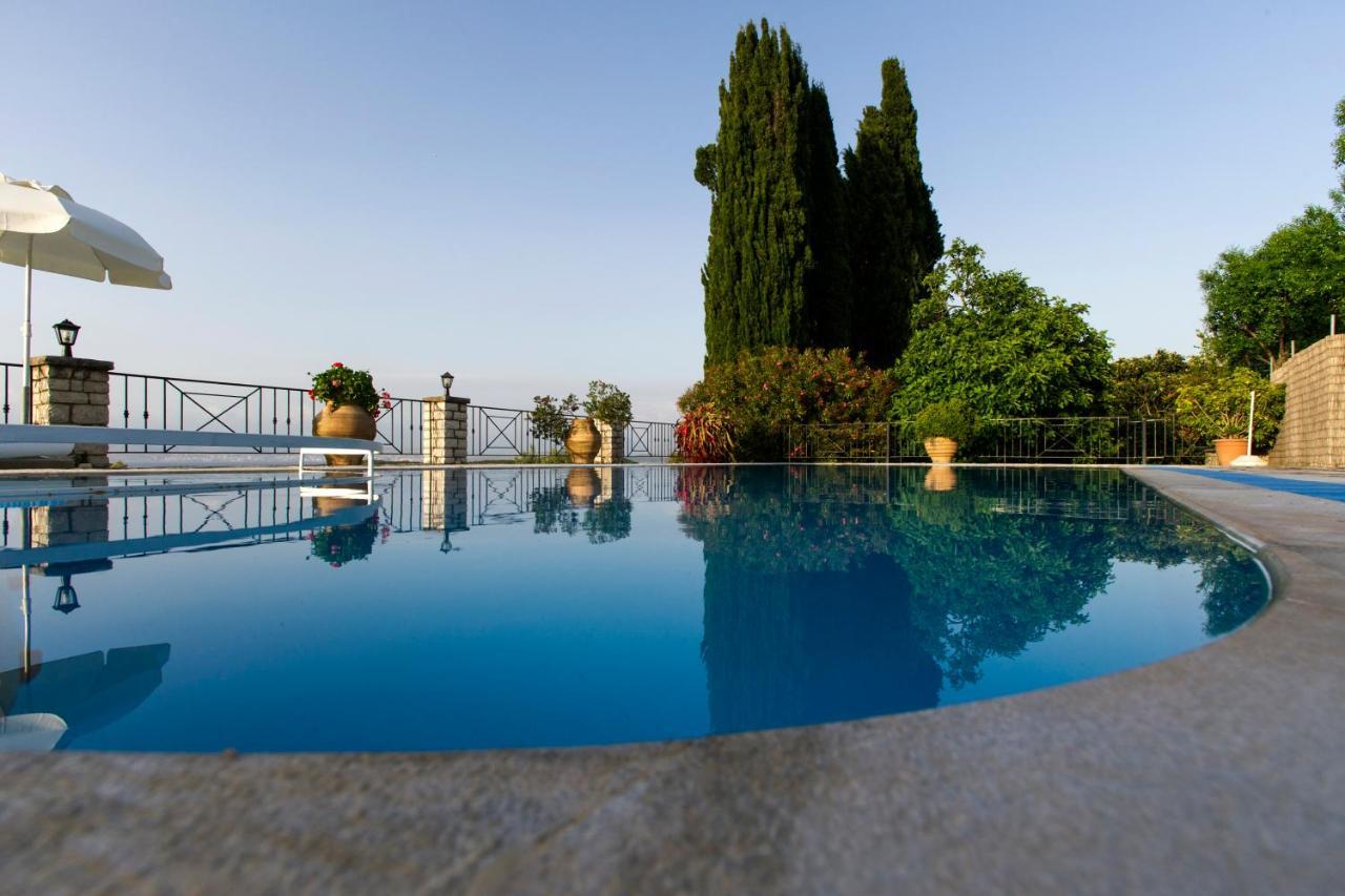 Villa Bacchus Kassiopi Corfu Eksteriør bilde